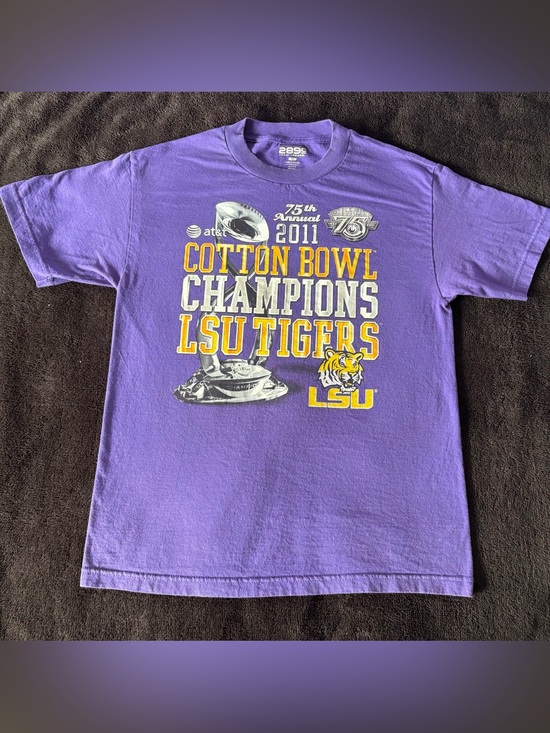 Other - LSU Tigers x 289c 75TH ANNUAL 2011 COTTON BOWL CHAMPIONS purple tee medium